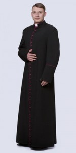Soutanen für Prälaten - Gewänder für Prälaten - LiturgischeKleidung.de